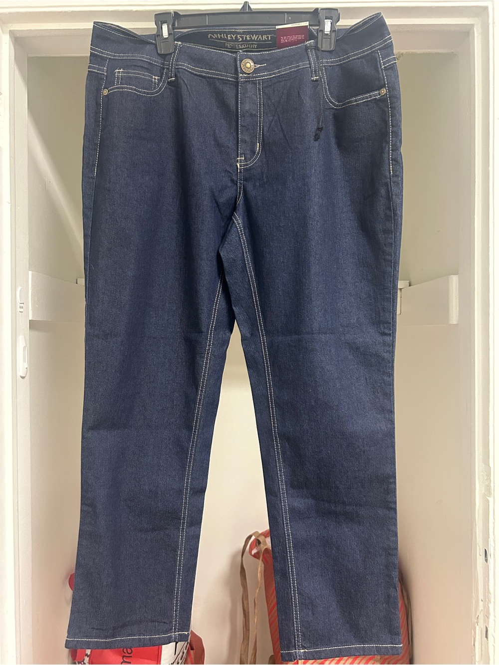 NWT ASHLEY STEWART SKINNY JEANS SIZE WOMEN'S 18 PETITE